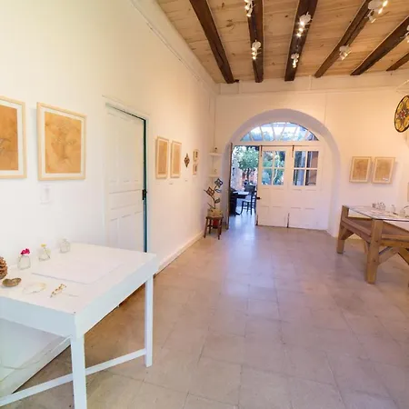 Flores Del Camino -para Peregrinos B&B *